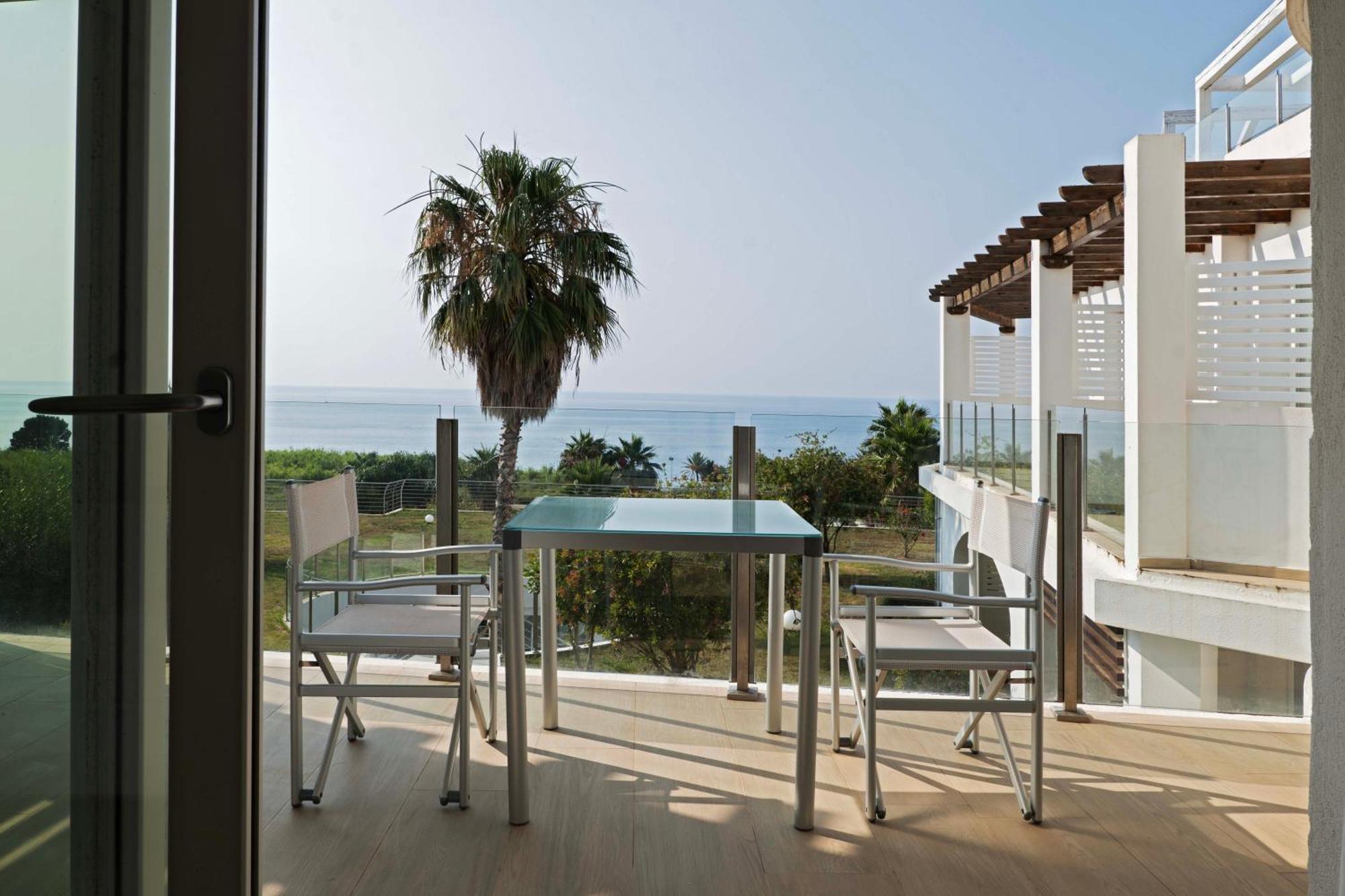 Infinity Resort Tropea 帕尔盖利亚 外观 照片