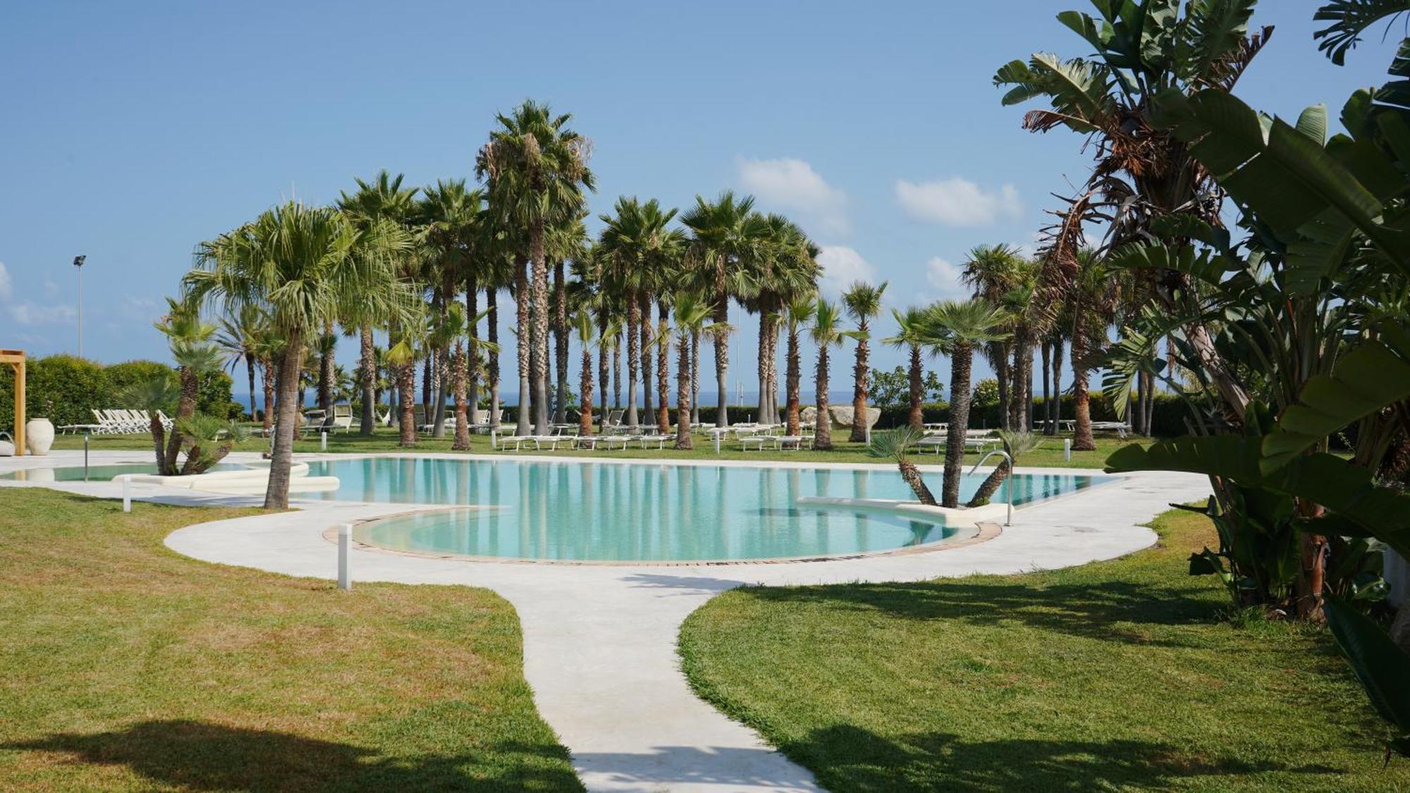 Infinity Resort Tropea 帕尔盖利亚 外观 照片